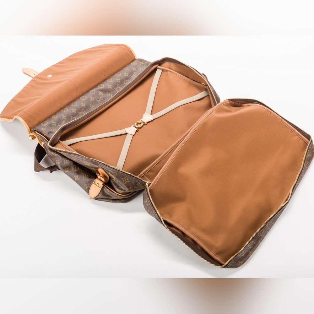 Louis Vuitton $4000 Retail Authentic Monogram Double Sided Hunting Garment Bag - Picture 5 of 14